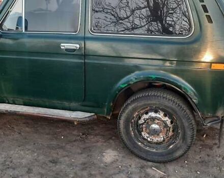 Зеленый ВАЗ 21213 Niva, объемом двигателя 1.69 л и пробегом 290 тыс. км за 1650 $, фото 6 на Automoto.ua