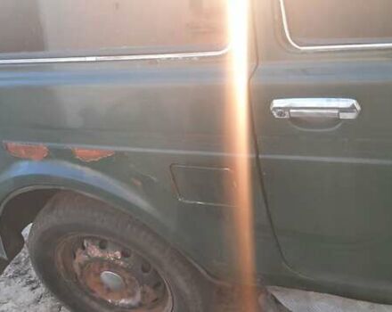 Зеленый ВАЗ 21213 Niva, объемом двигателя 1.69 л и пробегом 290 тыс. км за 1650 $, фото 2 на Automoto.ua