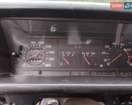 Зелений ВАЗ 21213 Niva, об'ємом двигуна 1.69 л та пробігом 100 тис. км за 1100 $, фото 5 на Automoto.ua