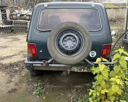 Зеленый ВАЗ 21213 Niva, объемом двигателя 1.6 л и пробегом 120 тыс. км за 1800 $, фото 4 на Automoto.ua