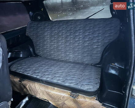 Зелений ВАЗ 21213 Niva, об'ємом двигуна 1.6 л та пробігом 200 тис. км за 2100 $, фото 10 на Automoto.ua