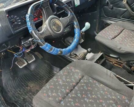 Зеленый ВАЗ 21213 Niva, объемом двигателя 1.7 л и пробегом 100 тыс. км за 2950 $, фото 4 на Automoto.ua