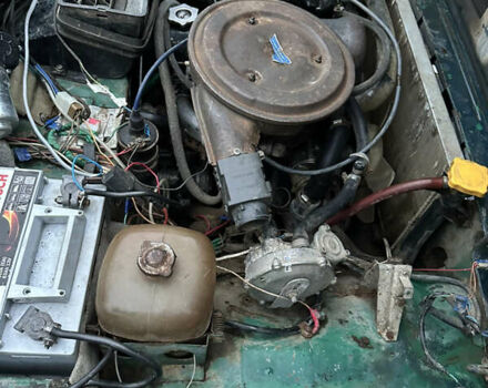Зелений ВАЗ 21213 Niva, об'ємом двигуна 1.6 л та пробігом 200 тис. км за 2100 $, фото 12 на Automoto.ua