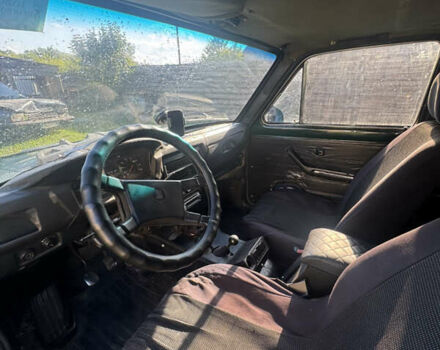 Зеленый ВАЗ 21213 Niva, объемом двигателя 1.7 л и пробегом 200 тыс. км за 3400 $, фото 6 на Automoto.ua