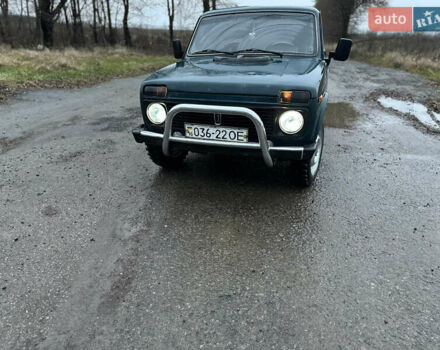 Зелений ВАЗ 21213 Niva, об'ємом двигуна 1.6 л та пробігом 200 тис. км за 2100 $, фото 1 на Automoto.ua