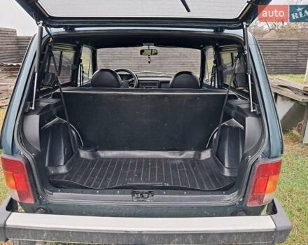 Зеленый ВАЗ 21213 Niva, объемом двигателя 1.7 л и пробегом 90 тыс. км за 4600 $, фото 3 на Automoto.ua