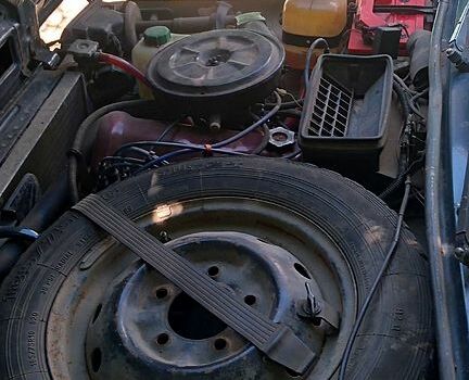 Зеленый ВАЗ 21213 Niva, объемом двигателя 1.6 л и пробегом 190 тыс. км за 2400 $, фото 3 на Automoto.ua