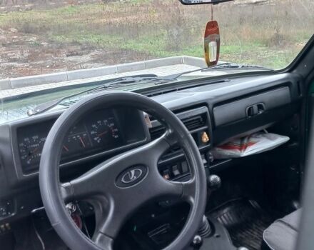 Зеленый ВАЗ 21213 Niva, объемом двигателя 1.7 л и пробегом 170 тыс. км за 2800 $, фото 7 на Automoto.ua