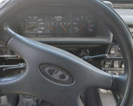 Зеленый ВАЗ 21213 Niva, объемом двигателя 1.69 л и пробегом 108 тыс. км за 2100 $, фото 7 на Automoto.ua