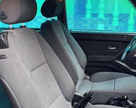Зеленый ВАЗ 21213 Niva, объемом двигателя 1.69 л и пробегом 145 тыс. км за 3500 $, фото 3 на Automoto.ua