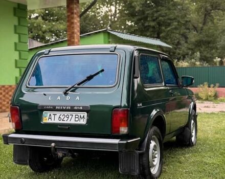 Зеленый ВАЗ 21213 Niva, объемом двигателя 1.69 л и пробегом 145 тыс. км за 3500 $, фото 6 на Automoto.ua