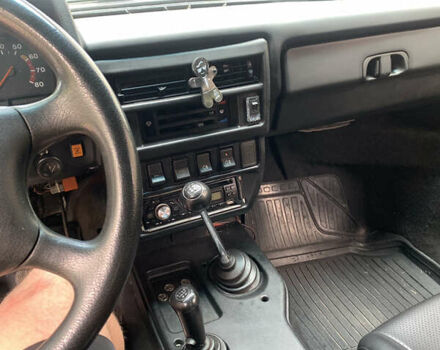 Зеленый ВАЗ 21213 Niva, объемом двигателя 1.7 л и пробегом 116 тыс. км за 4400 $, фото 12 на Automoto.ua