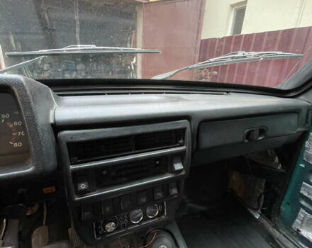 Зелений ВАЗ 21213 Niva, об'ємом двигуна 1.69 л та пробігом 116 тис. км за 1300 $, фото 13 на Automoto.ua
