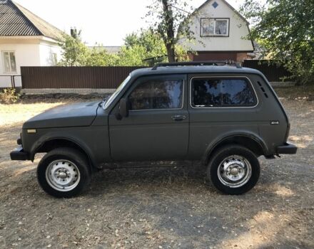 Зеленый ВАЗ 21213 Niva, объемом двигателя 1.7 л и пробегом 180 тыс. км за 1200 $, фото 2 на Automoto.ua