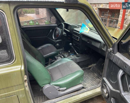 Зеленый ВАЗ 21213 Niva, объемом двигателя 1.45 л и пробегом 80 тыс. км за 2900 $, фото 3 на Automoto.ua