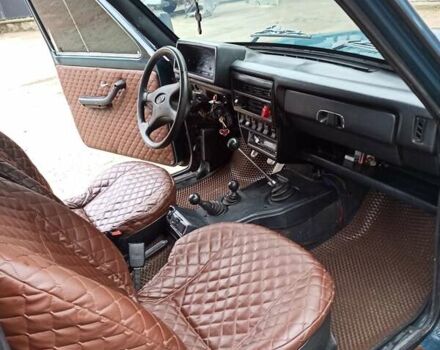 Зелений ВАЗ 21213 Niva, об'ємом двигуна 1.7 л та пробігом 70 тис. км за 2300 $, фото 9 на Automoto.ua