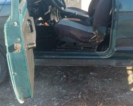 Зеленый ВАЗ 21213 Niva, объемом двигателя 1.7 л и пробегом 150 тыс. км за 2900 $, фото 6 на Automoto.ua