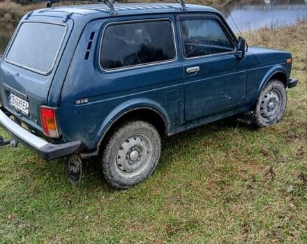 Зеленый ВАЗ 21213 Niva, объемом двигателя 1.7 л и пробегом 152 тыс. км за 3500 $, фото 1 на Automoto.ua