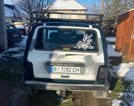Зеленый ВАЗ 21213 Niva, объемом двигателя 1.69 л и пробегом 140 тыс. км за 2400 $, фото 5 на Automoto.ua