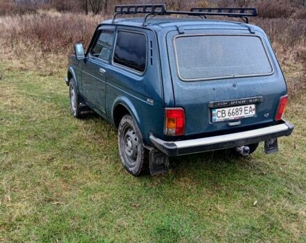 Зеленый ВАЗ 21213 Niva, объемом двигателя 1.7 л и пробегом 152 тыс. км за 3500 $, фото 6 на Automoto.ua