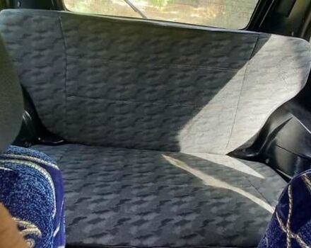 Зеленый ВАЗ 21213 Niva, объемом двигателя 1.98 л и пробегом 117 тыс. км за 4000 $, фото 11 на Automoto.ua