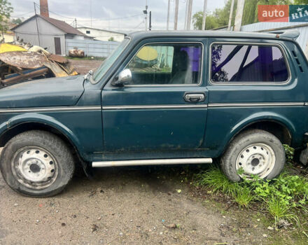 Зеленый ВАЗ 21213 Niva, объемом двигателя 1.69 л и пробегом 150 тыс. км за 2000 $, фото 1 на Automoto.ua