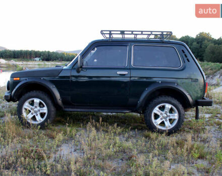 Зелений ВАЗ 21213 Niva, об'ємом двигуна 1.69 л та пробігом 180 тис. км за 2550 $, фото 7 на Automoto.ua