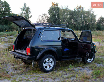 Зелений ВАЗ 21213 Niva, об'ємом двигуна 1.69 л та пробігом 180 тис. км за 2550 $, фото 17 на Automoto.ua