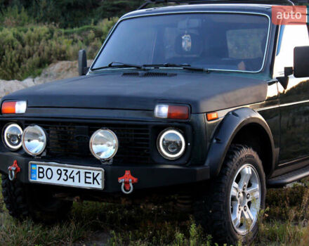 Зелений ВАЗ 21213 Niva, об'ємом двигуна 1.69 л та пробігом 180 тис. км за 2550 $, фото 2 на Automoto.ua