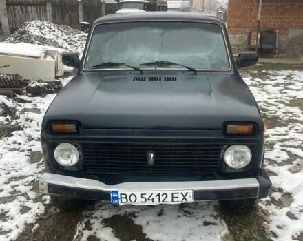 Зеленый ВАЗ 21213 Niva, объемом двигателя 1.69 л и пробегом 125 тыс. км за 2200 $, фото 2 на Automoto.ua
