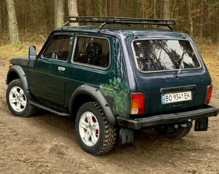 Зелений ВАЗ 21213 Niva, об'ємом двигуна 1.7 л та пробігом 180 тис. км за 3650 $, фото 2 на Automoto.ua