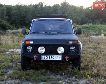 Зелений ВАЗ 21213 Niva, об'ємом двигуна 1.69 л та пробігом 180 тис. км за 2550 $, фото 10 на Automoto.ua