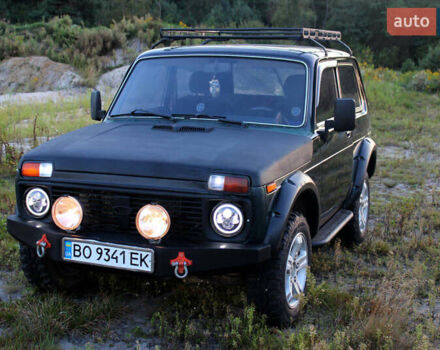 Зелений ВАЗ 21213 Niva, об'ємом двигуна 1.69 л та пробігом 180 тис. км за 2550 $, фото 3 на Automoto.ua