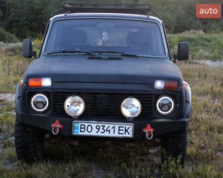 Зелений ВАЗ 21213 Niva, об'ємом двигуна 1.69 л та пробігом 180 тис. км за 2550 $, фото 5 на Automoto.ua