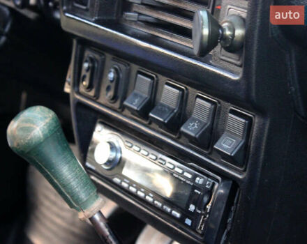 Зелений ВАЗ 21213 Niva, об'ємом двигуна 1.69 л та пробігом 180 тис. км за 2550 $, фото 25 на Automoto.ua