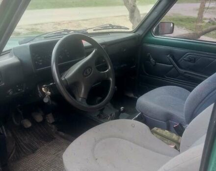 Зелений ВАЗ 21213 Niva, об'ємом двигуна 1.69 л та пробігом 137 тис. км за 2700 $, фото 2 на Automoto.ua