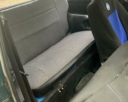 Зелений ВАЗ 21213 Niva, об'ємом двигуна 1.7 л та пробігом 180 тис. км за 3650 $, фото 5 на Automoto.ua