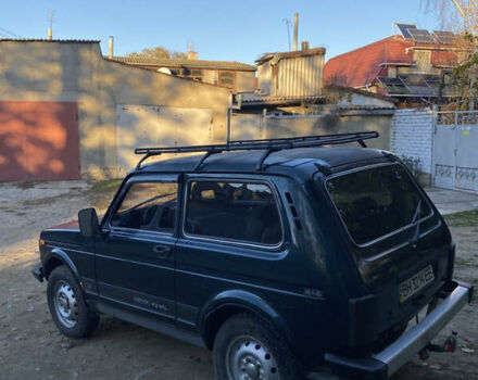 Зеленый ВАЗ 21213 Niva, объемом двигателя 1.69 л и пробегом 100 тыс. км за 2500 $, фото 2 на Automoto.ua