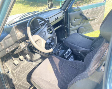 Зеленый ВАЗ 21213 Niva, объемом двигателя 1.7 л и пробегом 158 тыс. км за 3000 $, фото 15 на Automoto.ua