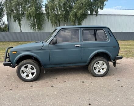 Зеленый ВАЗ 21213 Niva, объемом двигателя 1.7 л и пробегом 200 тыс. км за 2700 $, фото 1 на Automoto.ua