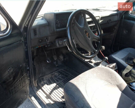Зелений ВАЗ 21213 Niva, об'ємом двигуна 1.7 л та пробігом 250 тис. км за 2500 $, фото 4 на Automoto.ua