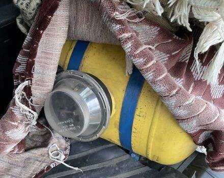 Зелений ВАЗ 21213 Niva, об'ємом двигуна 1.69 л та пробігом 86 тис. км за 4200 $, фото 9 на Automoto.ua