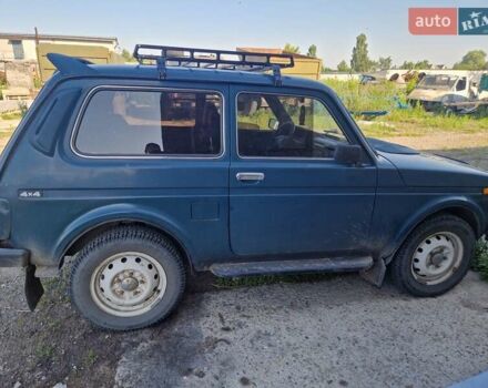 Зеленый ВАЗ 21213 Niva, объемом двигателя 1.69 л и пробегом 60 тыс. км за 3100 $, фото 2 на Automoto.ua