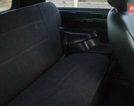 Зеленый ВАЗ 21213 Niva, объемом двигателя 1.7 л и пробегом 150 тыс. км за 3700 $, фото 10 на Automoto.ua