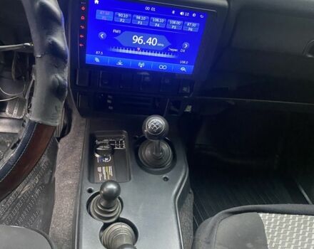 Зеленый ВАЗ 21213 Niva, объемом двигателя 1.7 л и пробегом 200 тыс. км за 4000 $, фото 9 на Automoto.ua