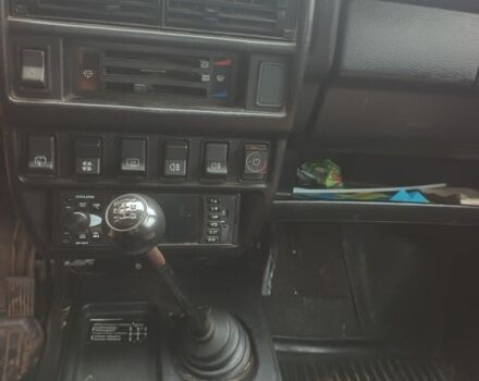 Зеленый ВАЗ 21213 Niva, объемом двигателя 1.7 л и пробегом 141 тыс. км за 2800 $, фото 8 на Automoto.ua