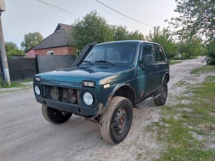 ВАЗ 21213 Niva 1999 у Ахтырке на Automoto.ua Зелений ВАЗ 21213 Niva, об'ємом двигуна 1.7 л та пробігом 234 тис. км за 1000 $, фото 1 на Automoto.ua