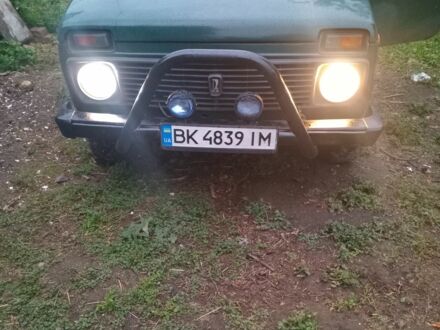 ВАЗ 21213 Niva 1999 у Рівному на Automoto.ua Зелений ВАЗ 21213 Niva, об'ємом двигуна 1.7 л та пробігом 2 тис. км за 2300 $, фото 1 на Automoto.ua