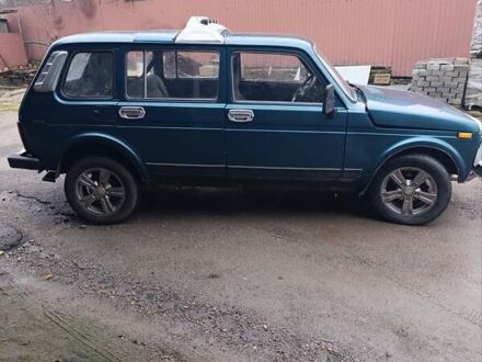 Зеленый ВАЗ 21213 Niva, объемом двигателя 1.8 л и пробегом 115 тыс. км за 2370 $, фото 1 на Automoto.ua