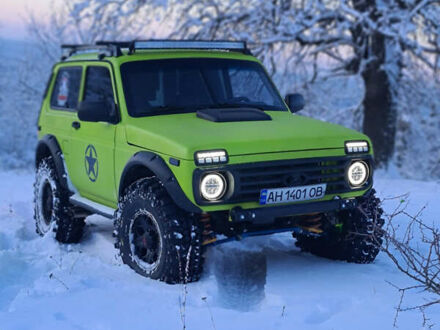Зелений ВАЗ 21213 Niva, об'ємом двигуна 1.69 л та пробігом 3 тис. км за 5900 $, фото 1 на Automoto.ua